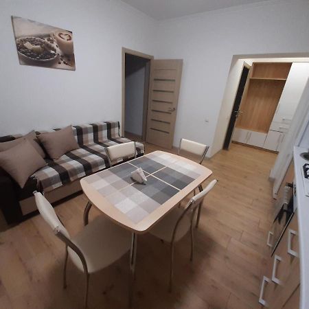 New !!! Modern Lux Apartment In The City Center With A Terrace Mukacheve Exterior foto