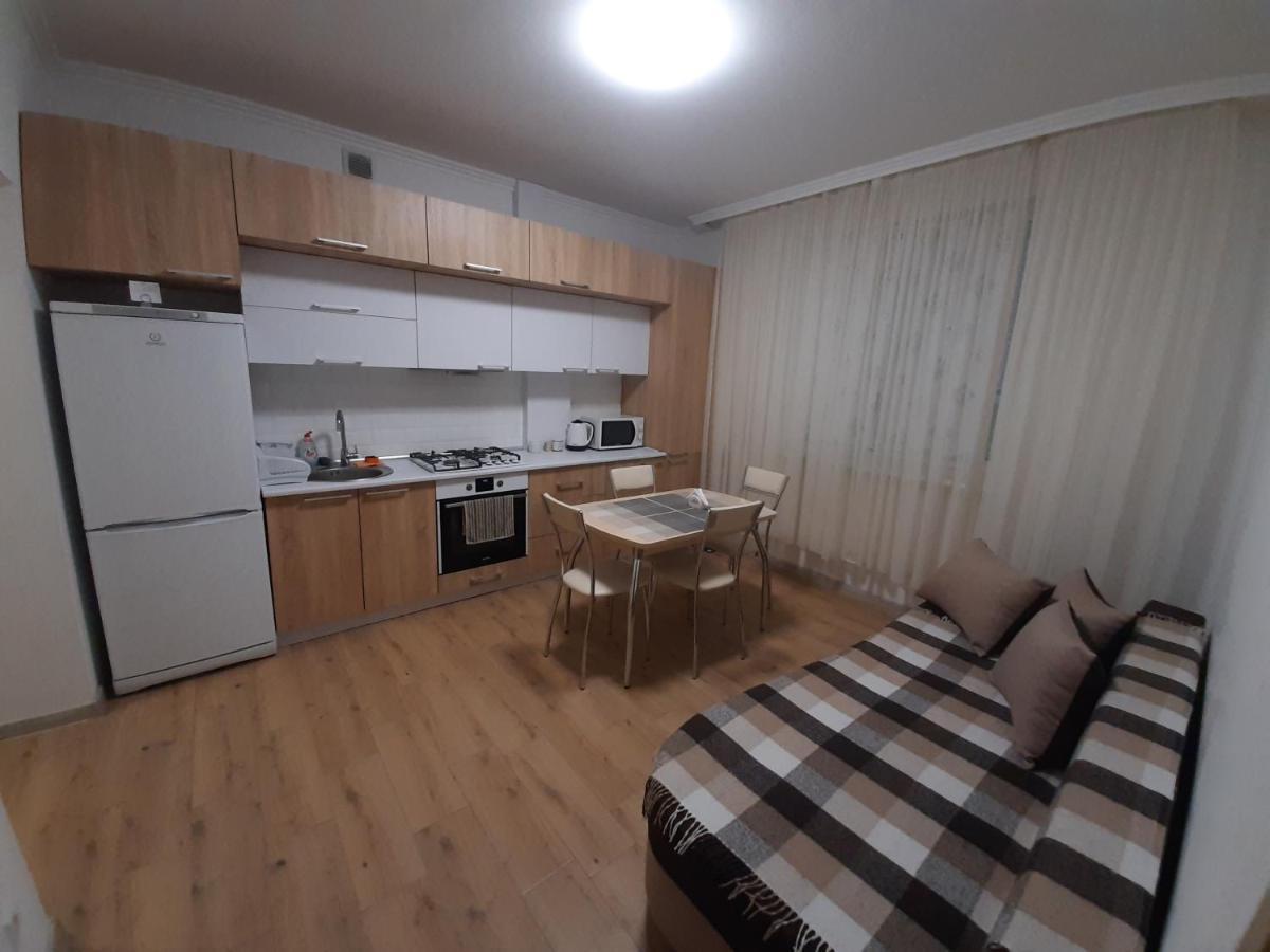 New !!! Modern Lux Apartment In The City Center With A Terrace Mukacheve Exterior foto